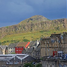 Edinburgh-002_2-1600x1200.jpg